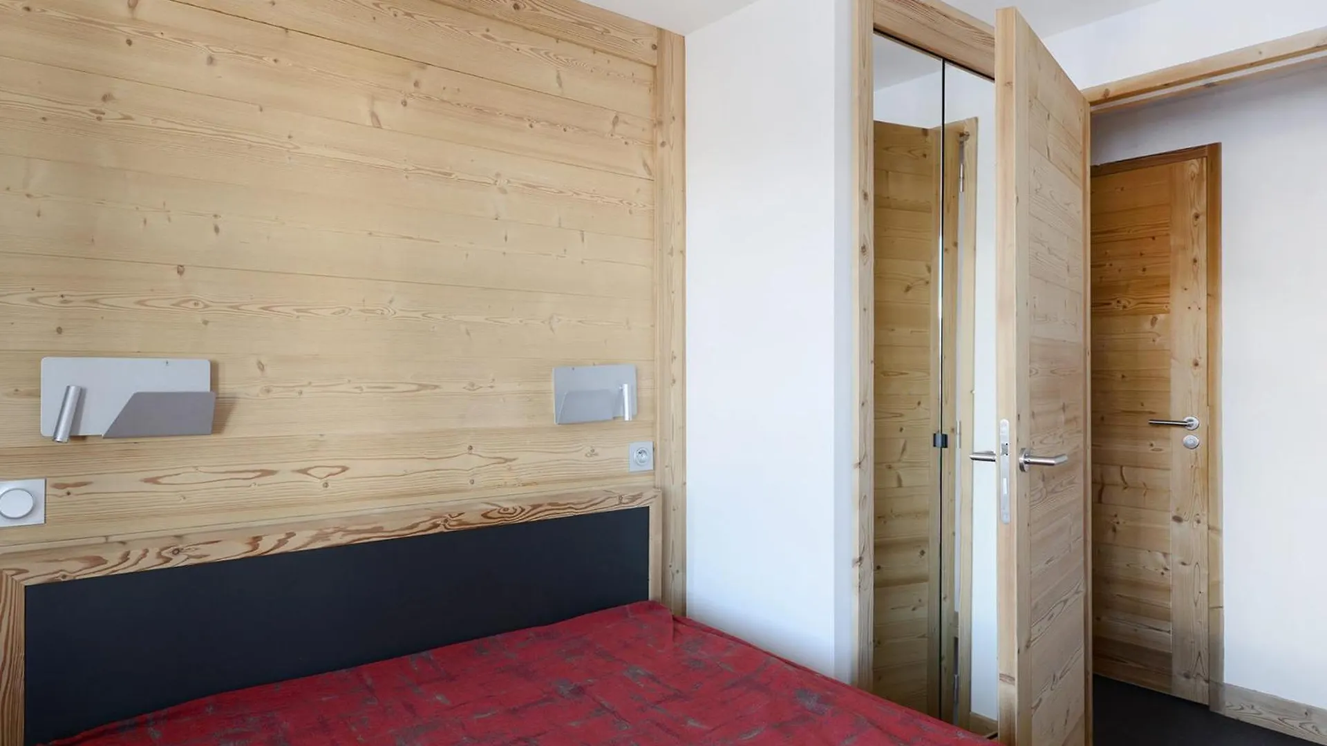 Apartment Charmant 2 Pieces Renove Proche Pistes Avec Balcon Et Espace Bien-Etre - Fr-1-181-2281 La Plagne-Tarentaise